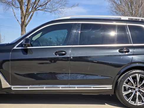 Used 2020 BMW X7 xDrive40i w/ Premium Package image 12