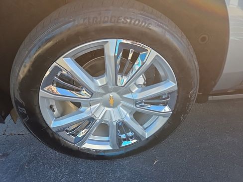 Used 2023 Chevrolet Tahoe High Country w/ Premium Package 2 image 4