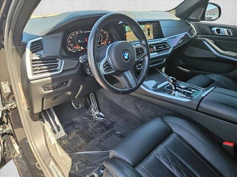 Used 2022 BMW X5 M50i w/ Premium Package AWD/4WD image 10