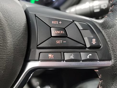 Used 2024 Nissan Kicks SR w/ SR Premium Package FWD image 30