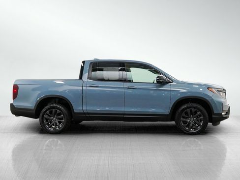 Used 2023 Honda Ridgeline Sport image 6