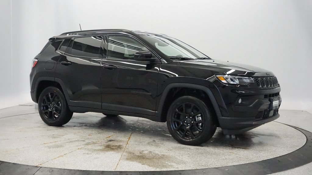 New 2026 Jeep Compass Latitude AWD/4WD image 13