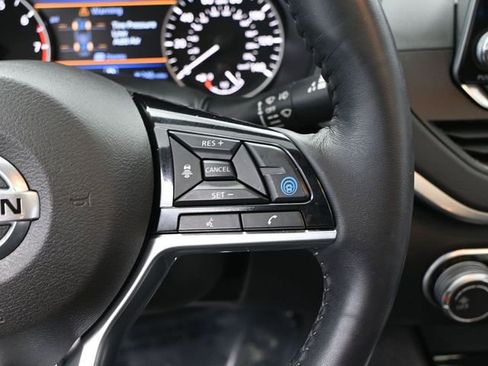 Used 2021 Nissan Altima 2.5 SV w/ SV Premium Package image 30