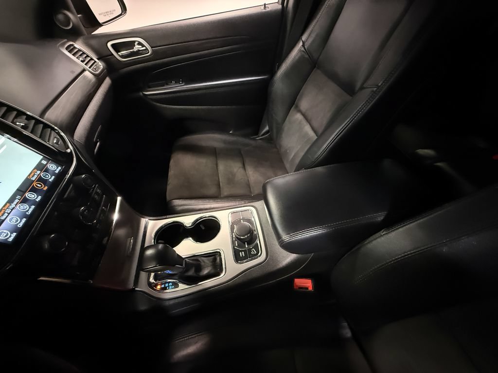 Used 2022 Jeep Grand Cherokee Laredo X AWD/4WD image 82