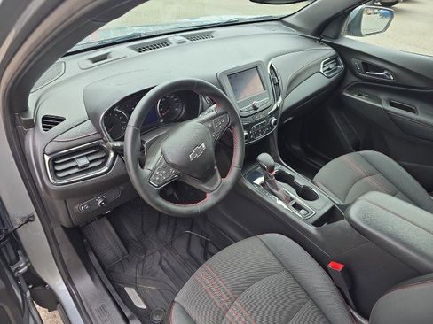 Used 2023 Chevrolet Equinox RS w/ LPO, Floor Liner Package image 19