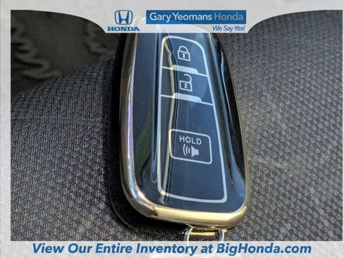 Used 2024 Toyota RAV4 AWD Hybrid image 33