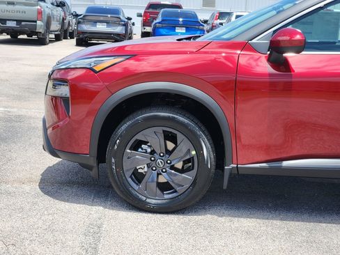 New 2026 Nissan Rogue SV FWD image 6