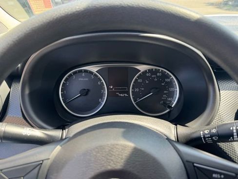 Used 2021 Nissan Kicks S FWD image 21