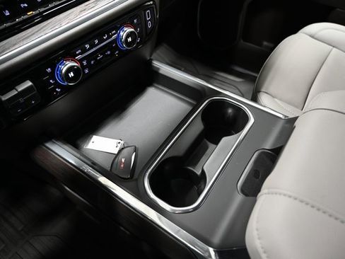 New 2026 GMC Sierra 2500 SLT w/ SLT Premium Package image 21