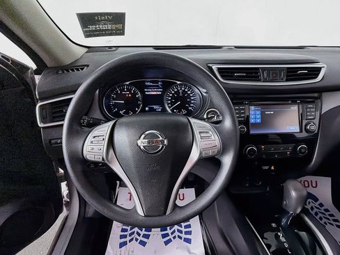 Used 2015 Nissan Rogue SV AWD/4WD image 11