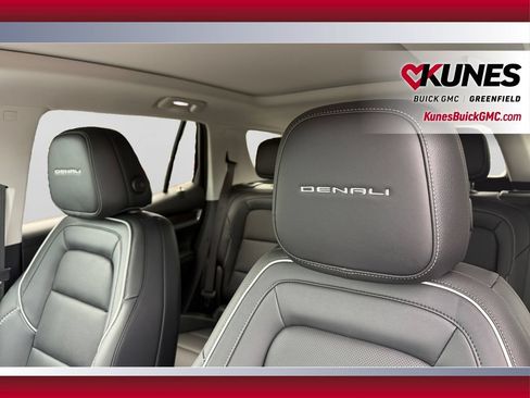 New 2026 GMC Terrain Denali AWD/4WD image 17