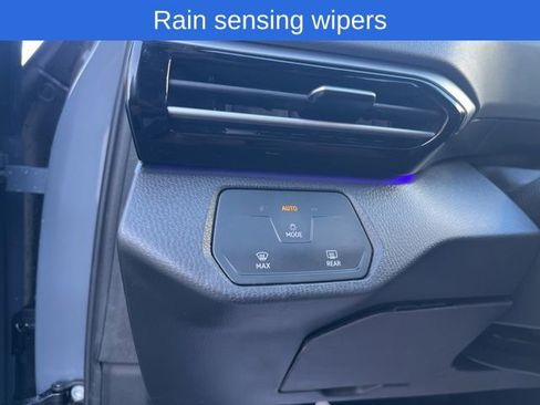 Certified 2025 Volkswagen ID.4 Pro image 15