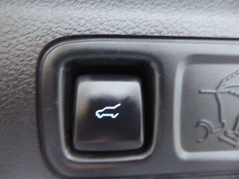 Used 2021 Ford Expedition Max XLT AWD/4WD image 36