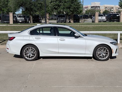 Used 2025 BMW 330i Sedan image 3