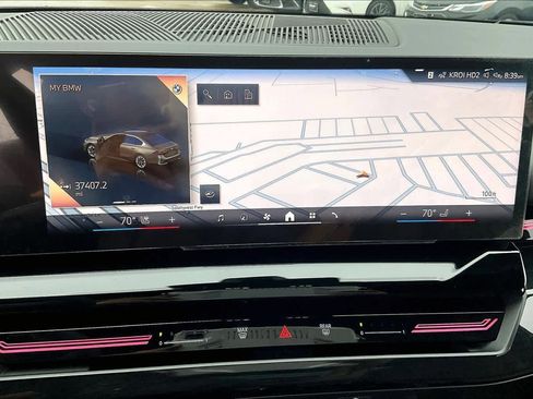 Used 2024 BMW 530i 530i w/ Convenience Package image 31