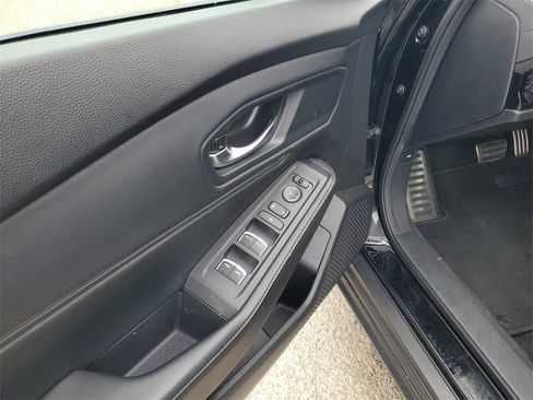 Used 2024 Honda Accord Sport image 11