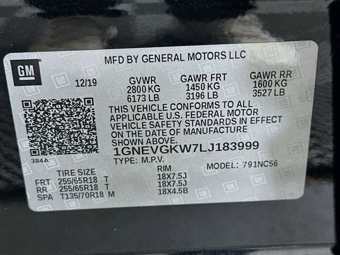 Used 2020 Chevrolet Traverse LT w/ LPO, Blackout Package AWD/4WD image 12