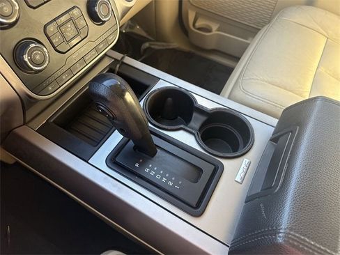 Used 2017 Ford Expedition XLT w/ Equipment Group 201A image 18