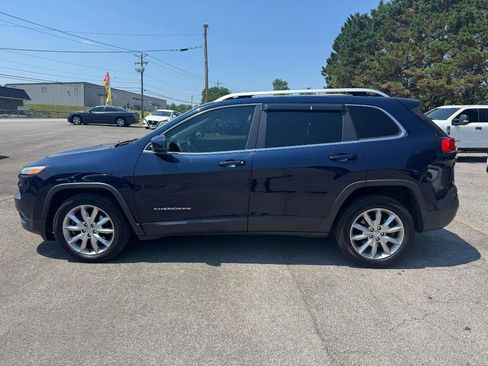 Used 2014 Jeep Cherokee Limited w/ Technology Group FWD image 7