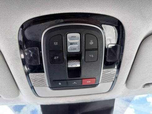 Used 2022 Hyundai Palisade Calligraphy FWD image 38