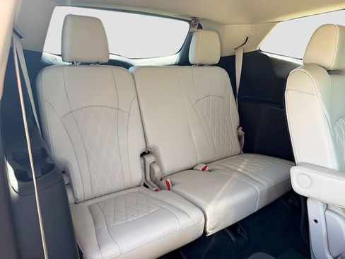 Used 2024 Buick Enclave Avenir w/ Avenir Technology Package FWD image 22
