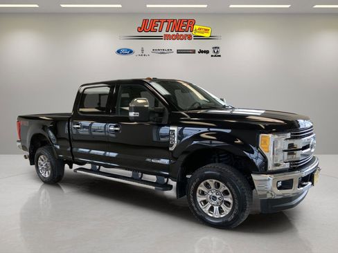 Used 2017 Ford F350 Lariat w/ Chrome Package AWD/4WD image 10