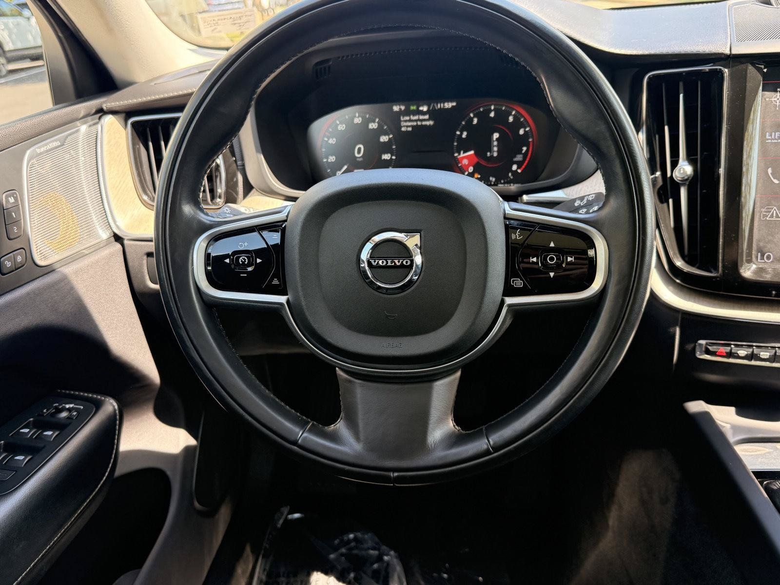 Used 2018 Volvo XC60 T6 Inscription AWD/4WD image 25
