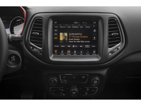 Used 2020 Jeep Compass Trailhawk AWD/4WD image 10