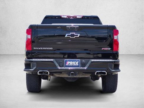 Used 2024 Chevrolet Silverado 1500 RST w/ Z71 Off-Road Package AWD/4WD image 7