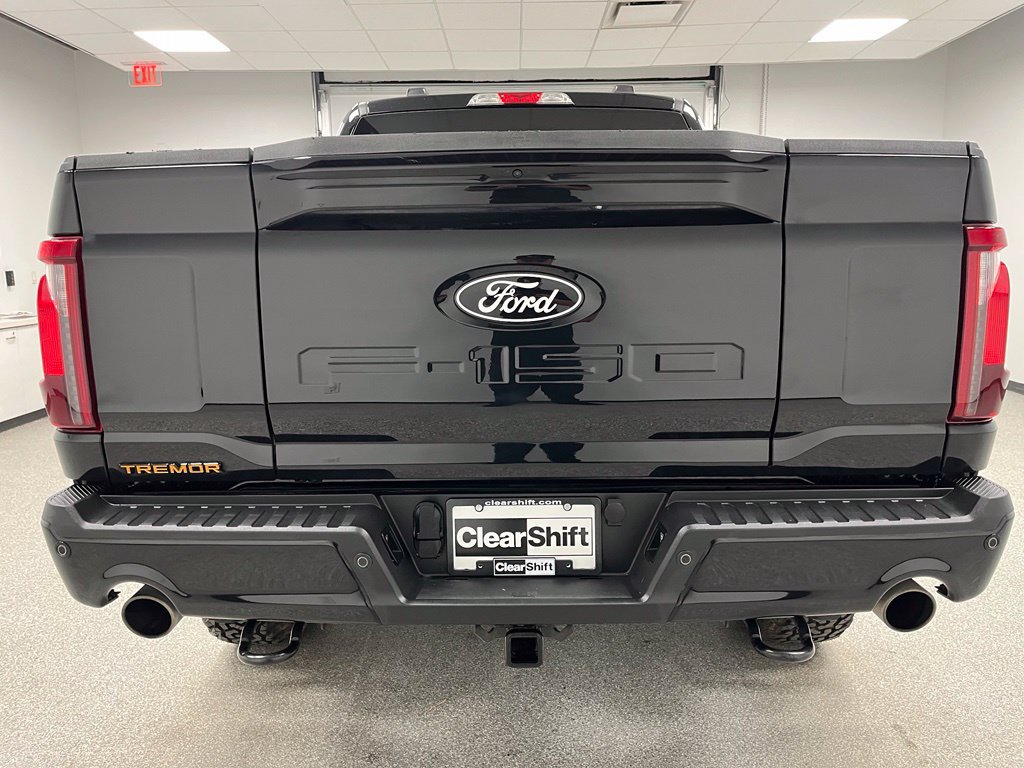 Used 2026 Ford F150 Tremor w/ Equipment Group 402B MID AWD/4WD image 9