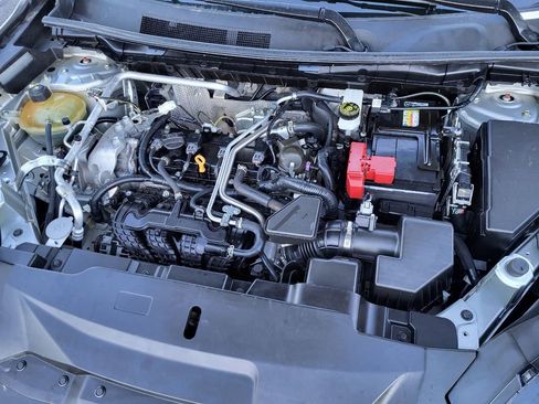 Used 2022 Mitsubishi Outlander SE image 11