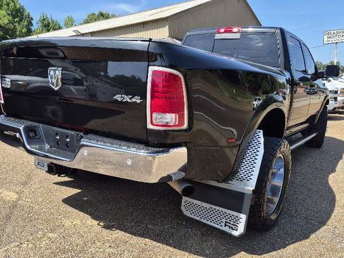 Used 2016 RAM 3500 Laramie Longhorn w/ Convenience Group AWD/4WD image 5