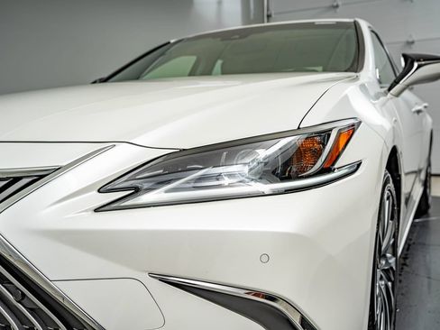 Used 2019 Lexus ES 350 w/ Premium Package FWD image 13