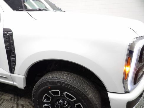 Used 2026 Ford F250 Platinum AWD/4WD image 34