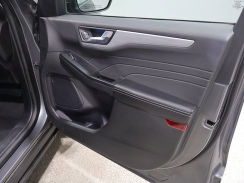 Used 2024 Ford Escape Platinum AWD/4WD image 24