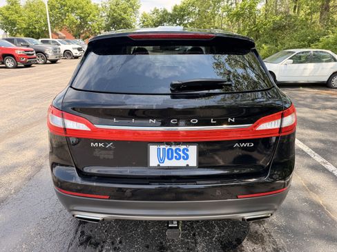 Used 2017 Lincoln MKX Reserve w/ Lincoln MKX Climate Package AWD/4WD image 4