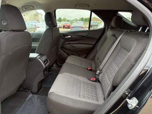 Used 2024 Chevrolet Equinox LT AWD/4WD image 35