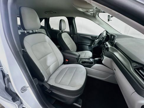 Used 2025 Ford Escape Active FWD image 30