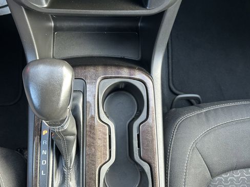 Used 2022 GMC Canyon Elevation image 35