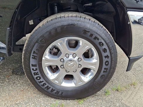 Used 2026 RAM 2500 Big Horn AWD/4WD image 33