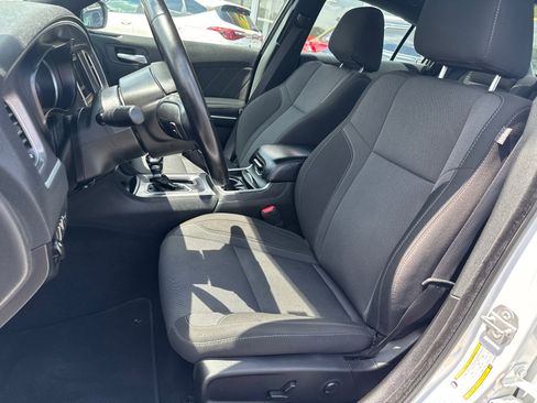 Used 2022 Dodge Charger SXT image 9