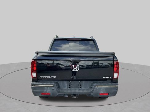 Certified 2019 Honda Ridgeline Black Edition image 10