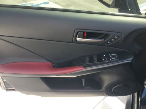 Used 2025 Lexus IS 300 w/ Premium Package image 23