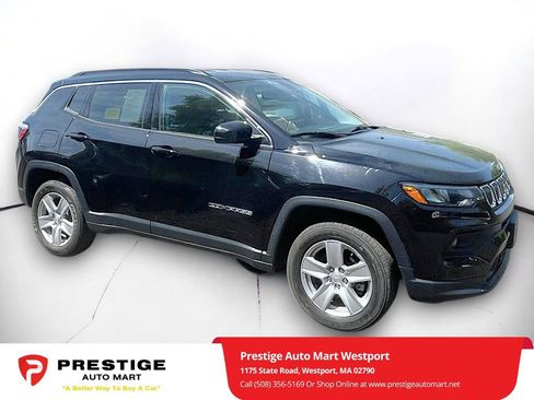 Used 2022 Jeep Compass Latitude w/ Convenience Group AWD/4WD image 1