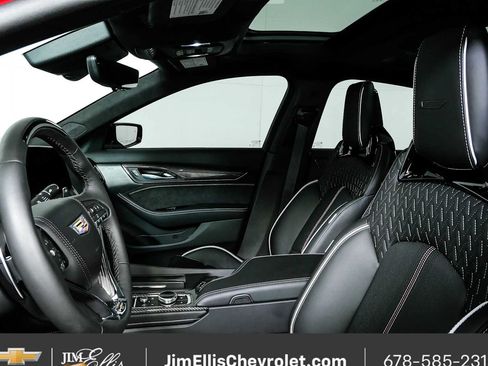 Used 2026 Cadillac CT5 V Blackwing w/ Carbon Fiber 2 Package RWD image 5