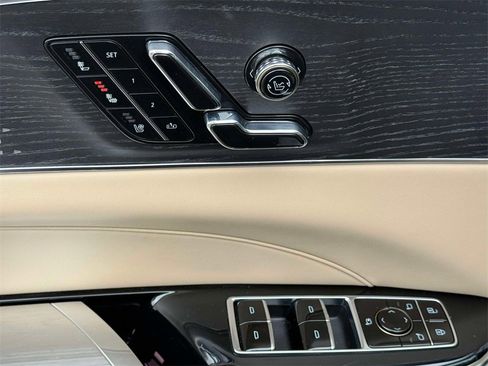 Certified 2024 Cadillac Lyriq Luxury w/ Nappa Leather Package image 22