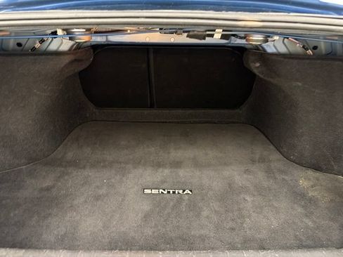 Used 2024 Nissan Sentra SV FWD image 26