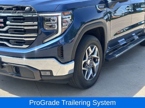 Used 2022 GMC Sierra 1500 SLT RWD image 8