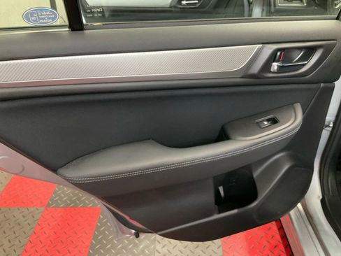 Used 2016 Subaru Legacy 2.5i Premium image 12