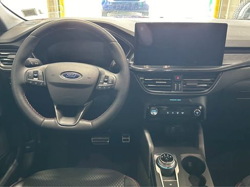 Used 2024 Ford Escape ST-Line w/ Tech Pack #1 AWD/4WD image 17